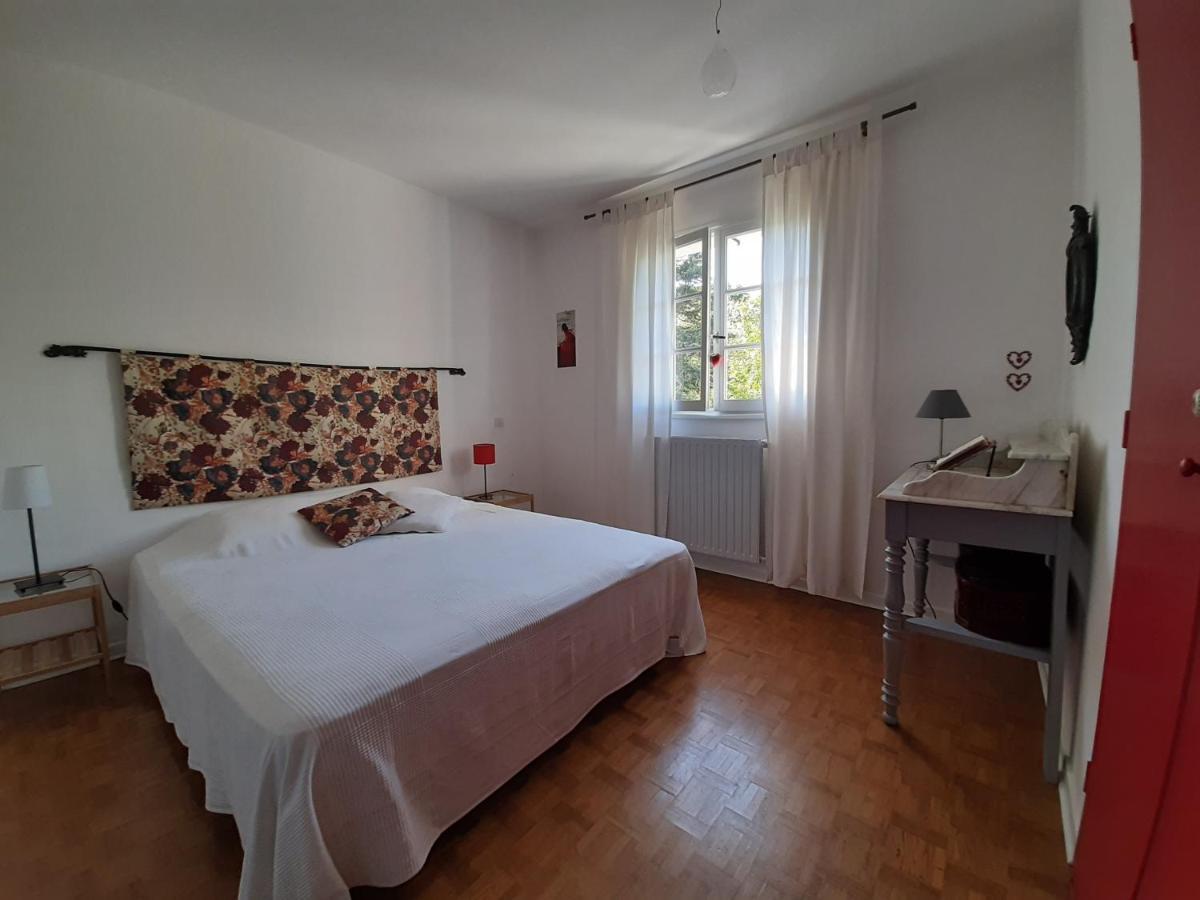 Chambre Soignee Et Accueillante A La Campagne - Ch Rouge L'Honor-de-Cos Kültér fotó